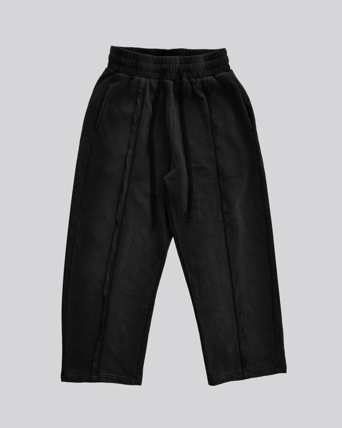 Reverse Stitch Sweatpant (Mars Black)